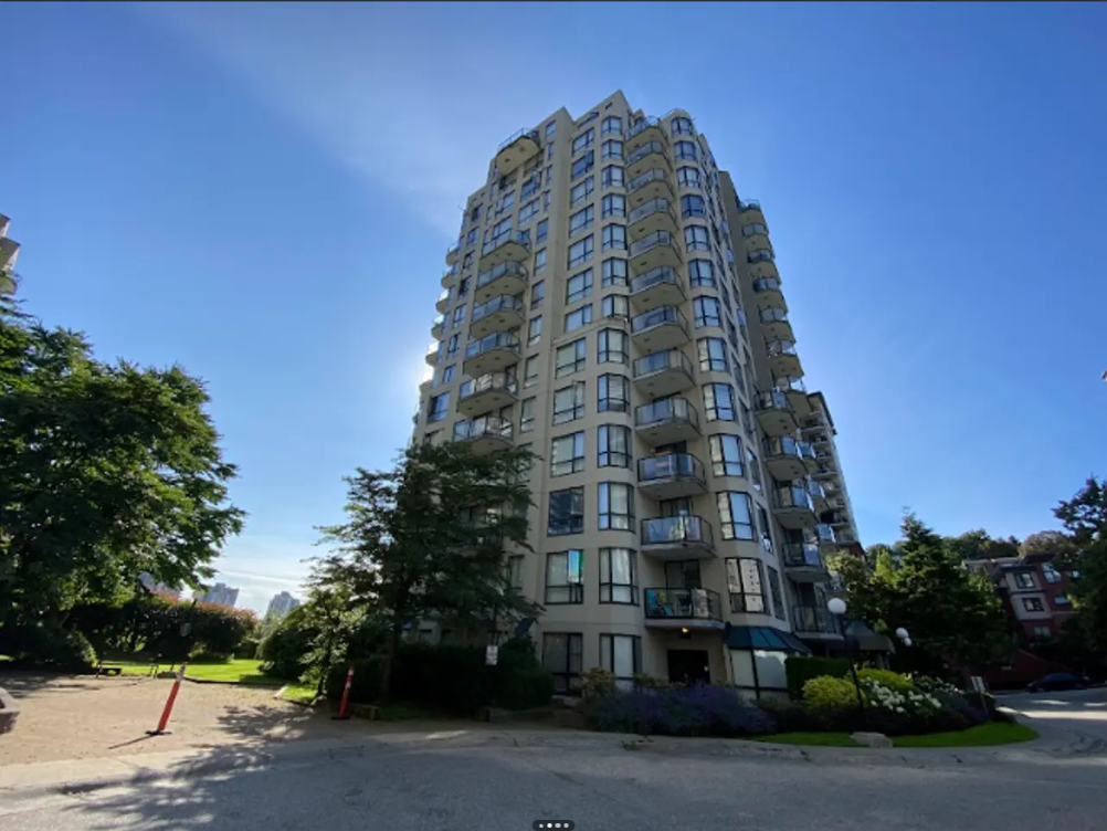 838 Agnes Street - 1007