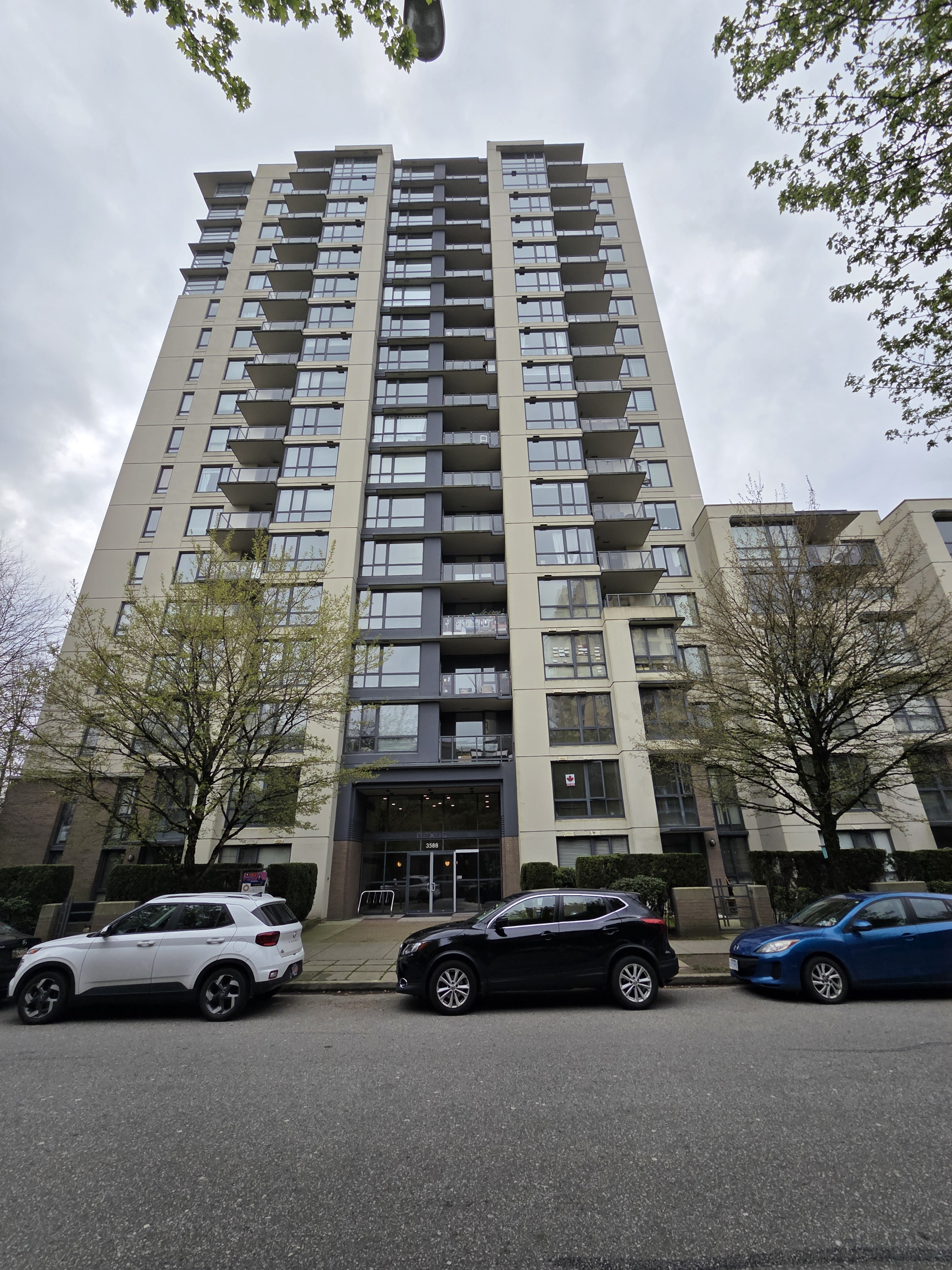 3588 Crowley Drive - 213